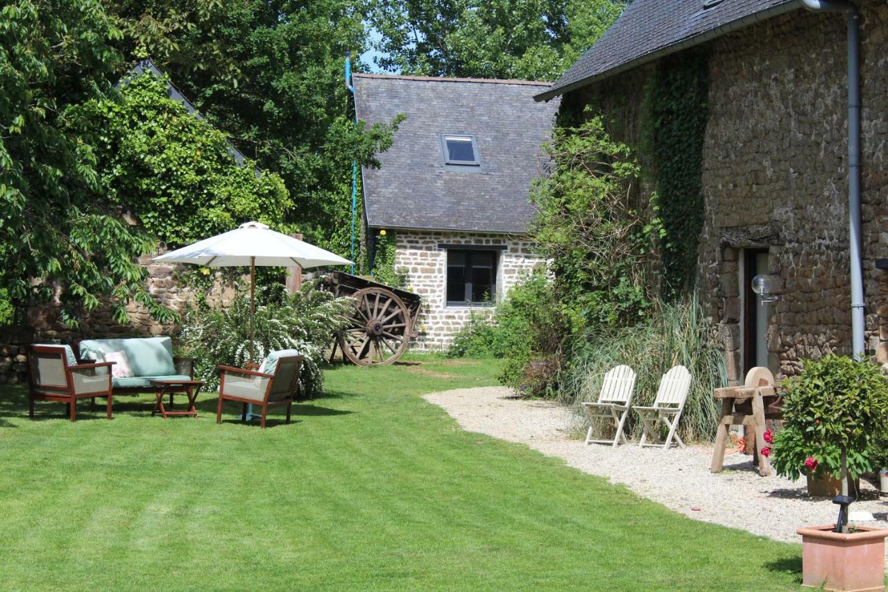 La Petite Jeusseliniere Larchamp Exterior foto